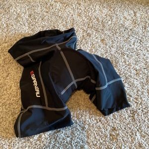 Girls size small black bike shorts
